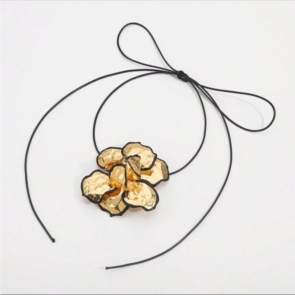 Flower necklace N698 - Picture 2 of 4